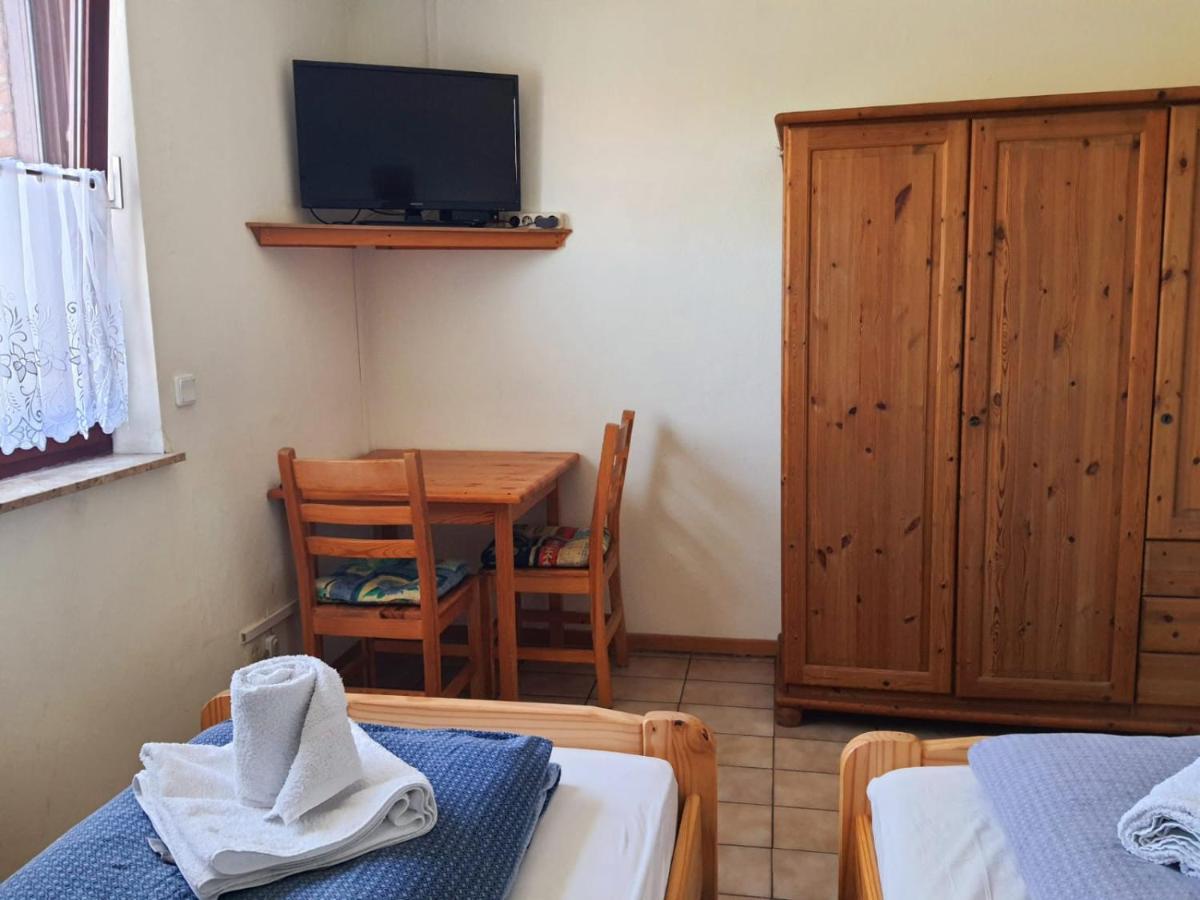 Gaestehaus Terrana Wathlingen Eksteriør bilde